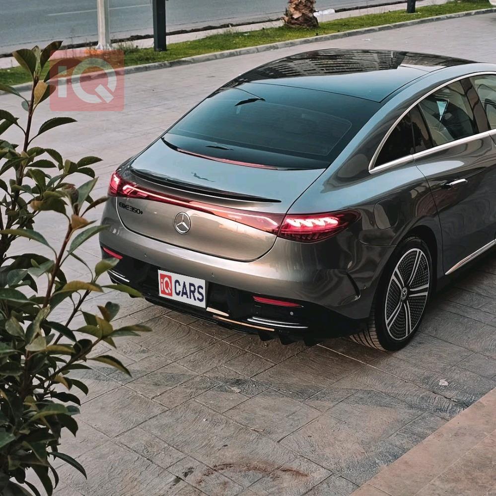 Mercedes-Benz EQE Sedan